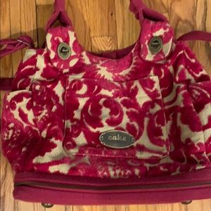 Cake by Petunia Pickle Bottom Women’s Shoulder Bag